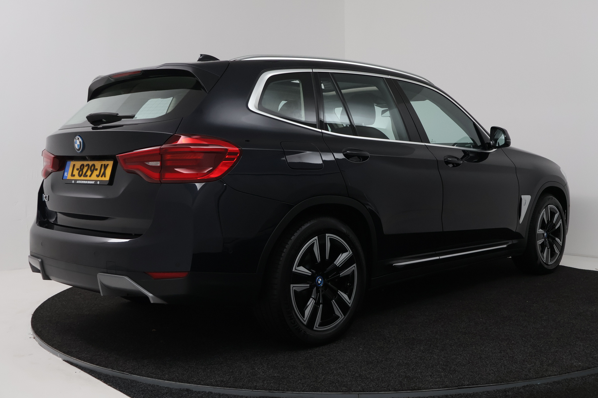 Foto van BMW Ix3
