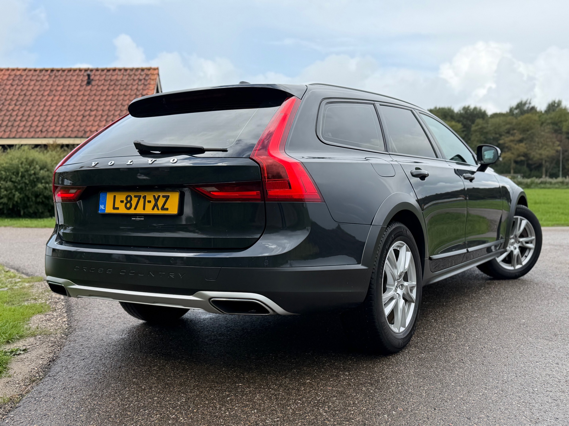 Foto van Volvo V90 Cross Country