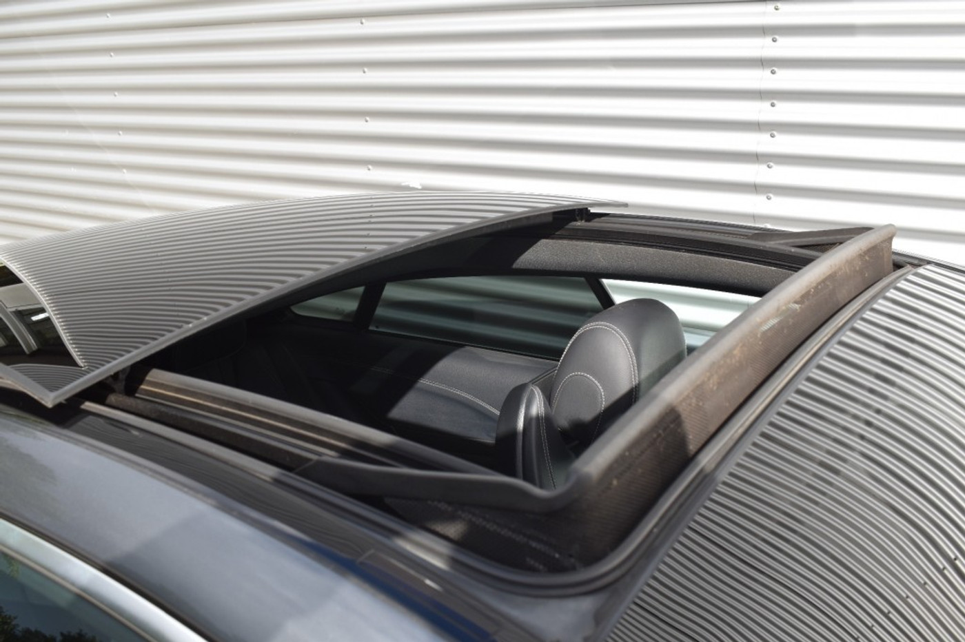 Foto van Mercedes-Benz E 200