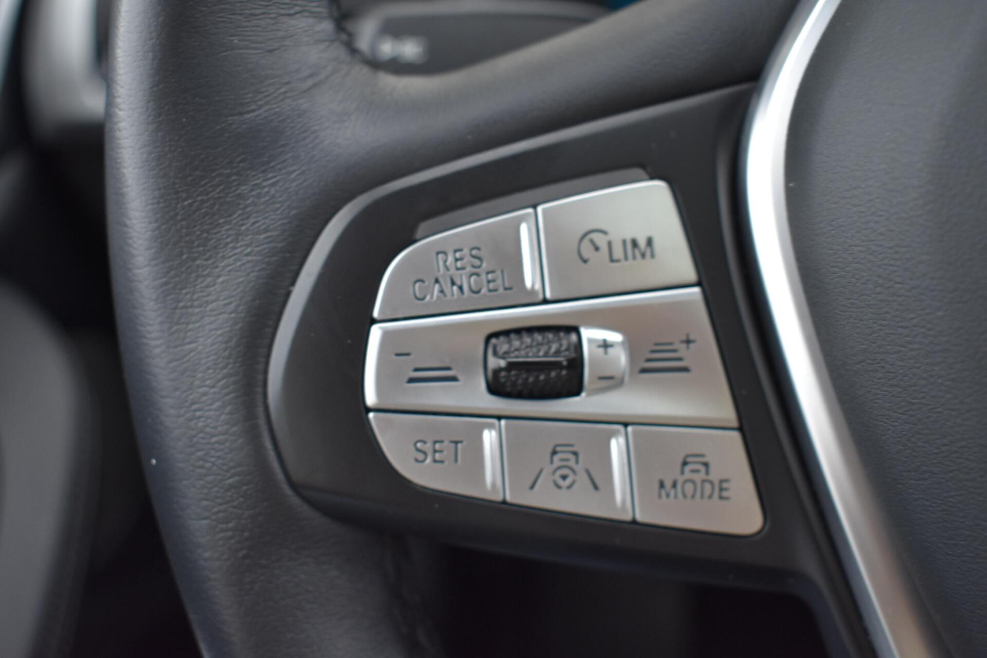 Foto van BMW Ix3