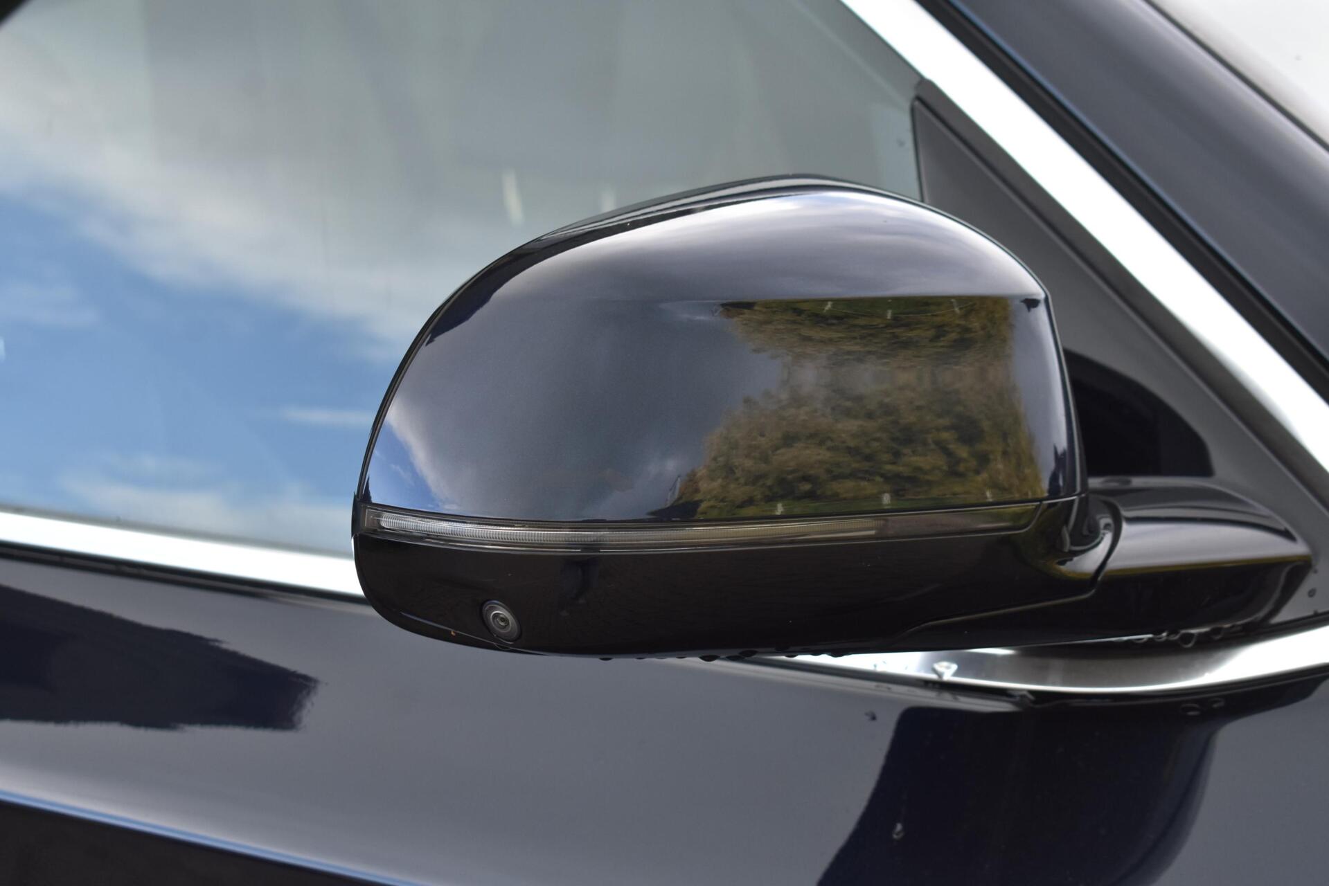 Foto van BMW Ix3