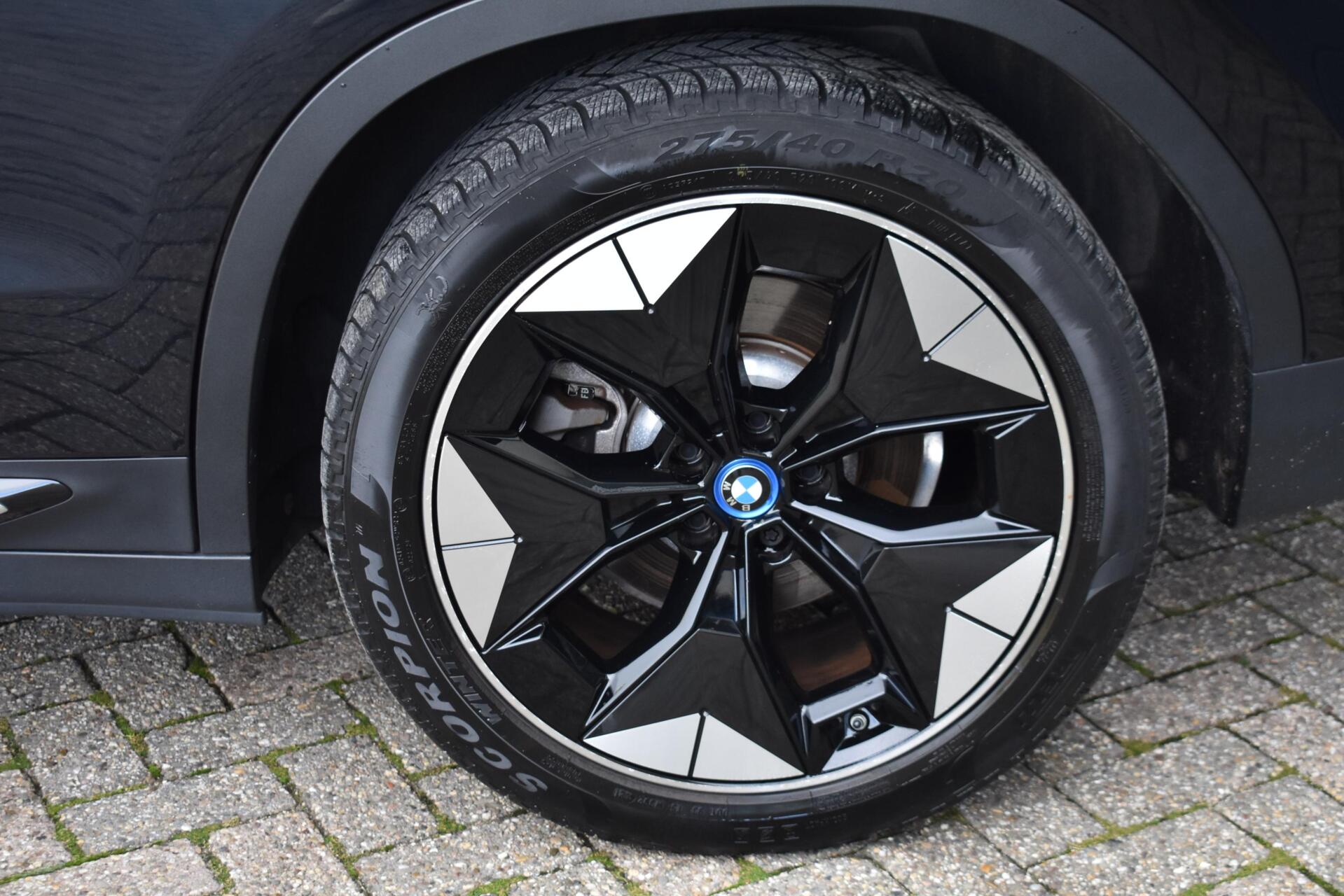 Foto van BMW Ix3