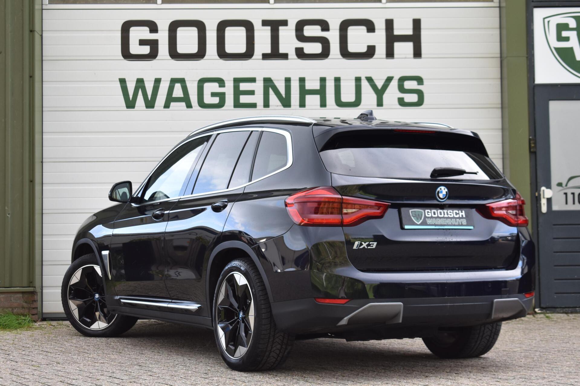 Foto van BMW Ix3
