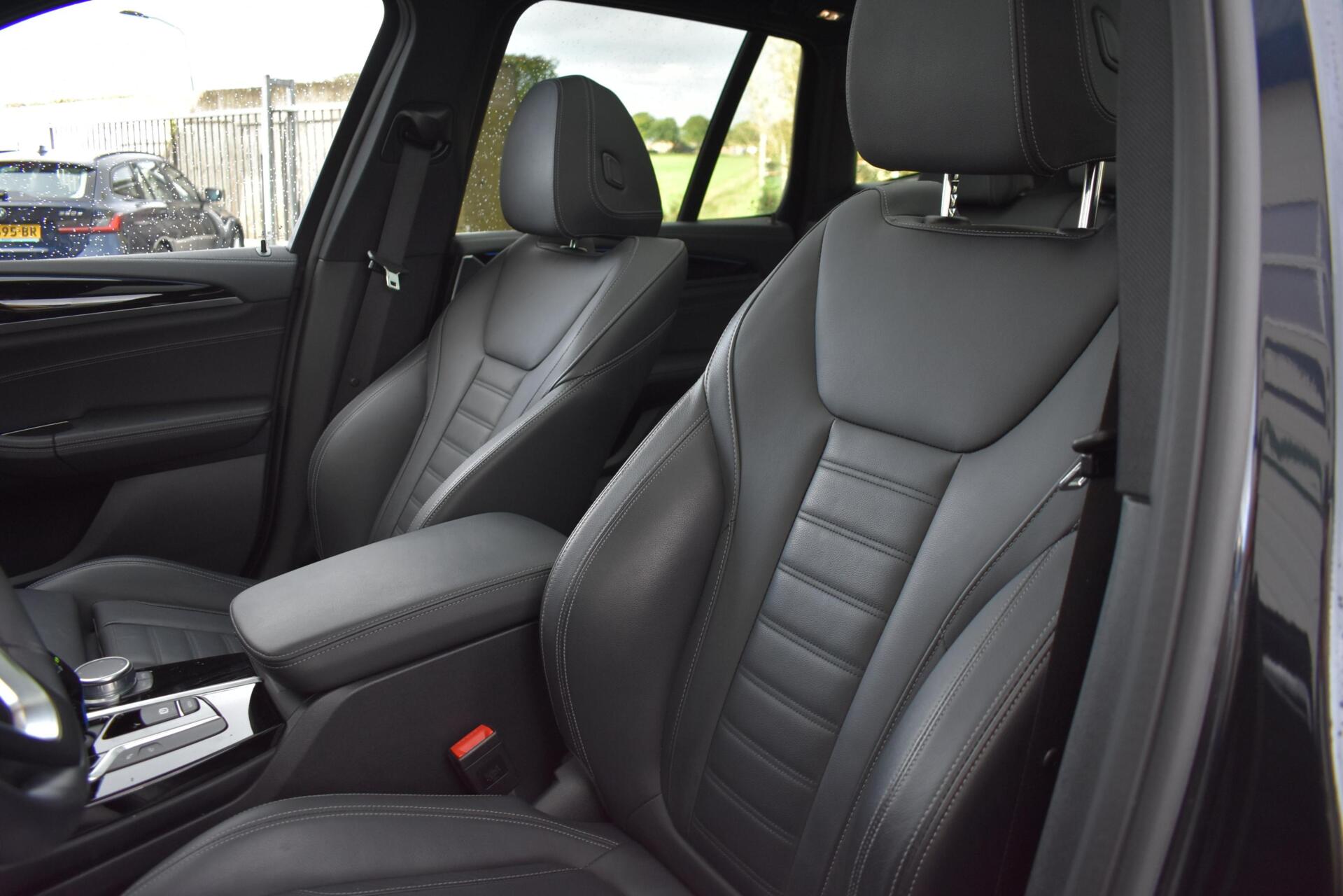 Foto van BMW Ix3