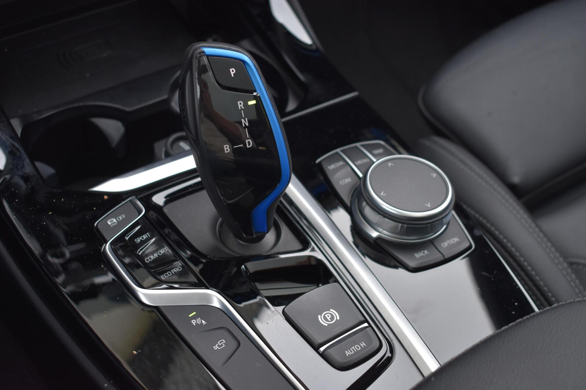 Foto van BMW Ix3