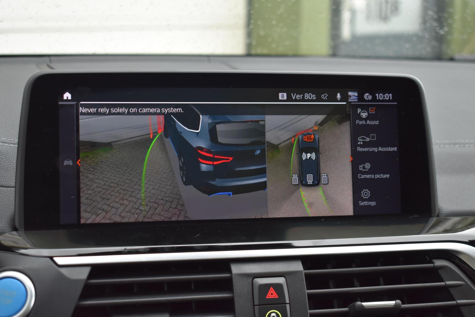 Foto van BMW Ix3