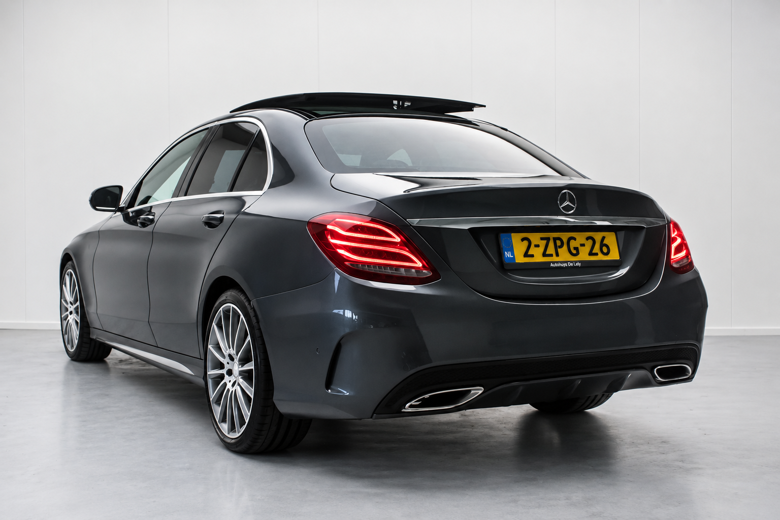 Foto van Mercedes-Benz C 180