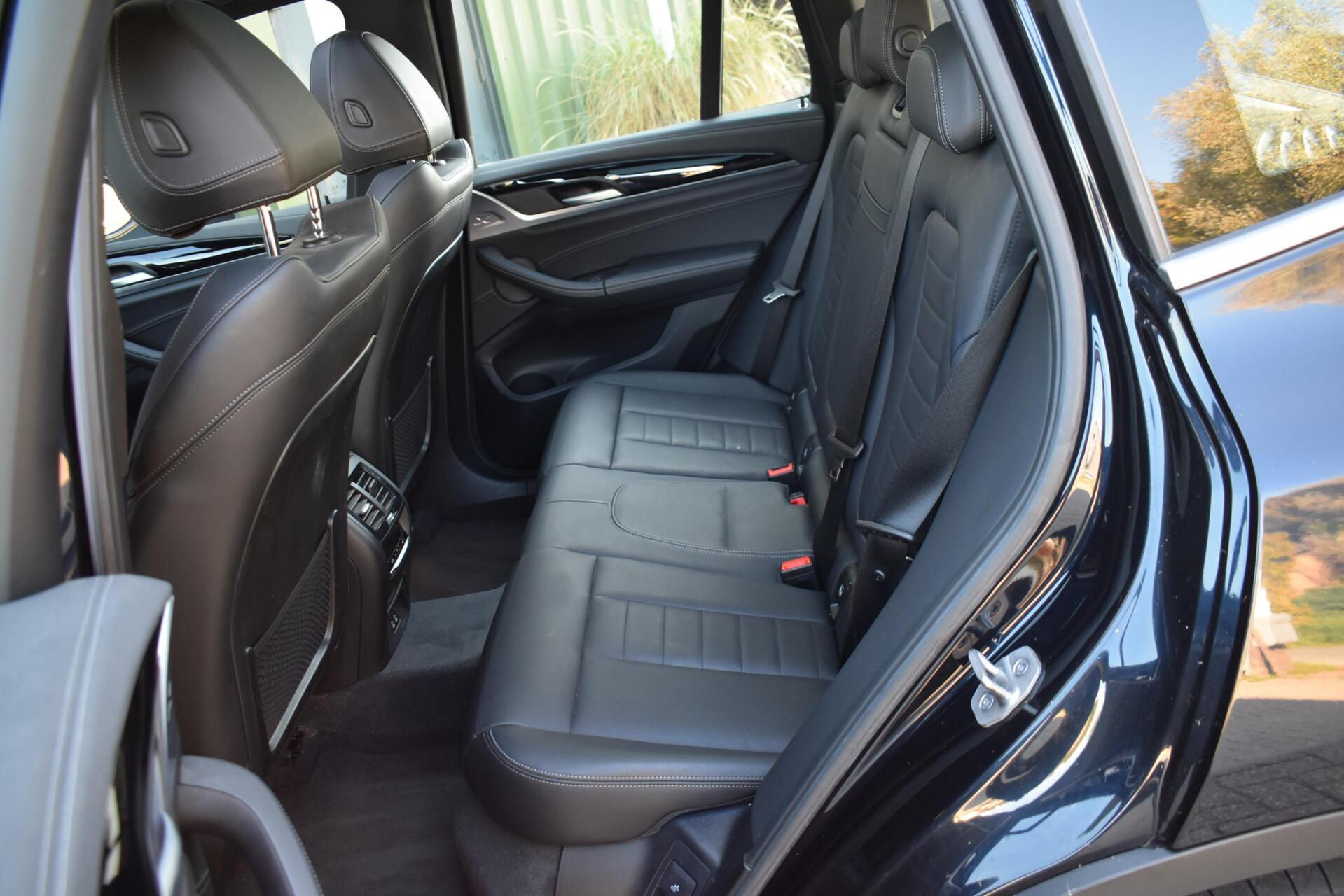Foto van BMW Ix3