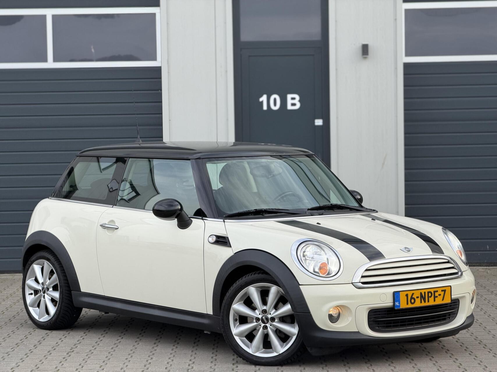 Mini One 1.6 One MINIMALIST Business Line / *NAP* 2010 - voorkant