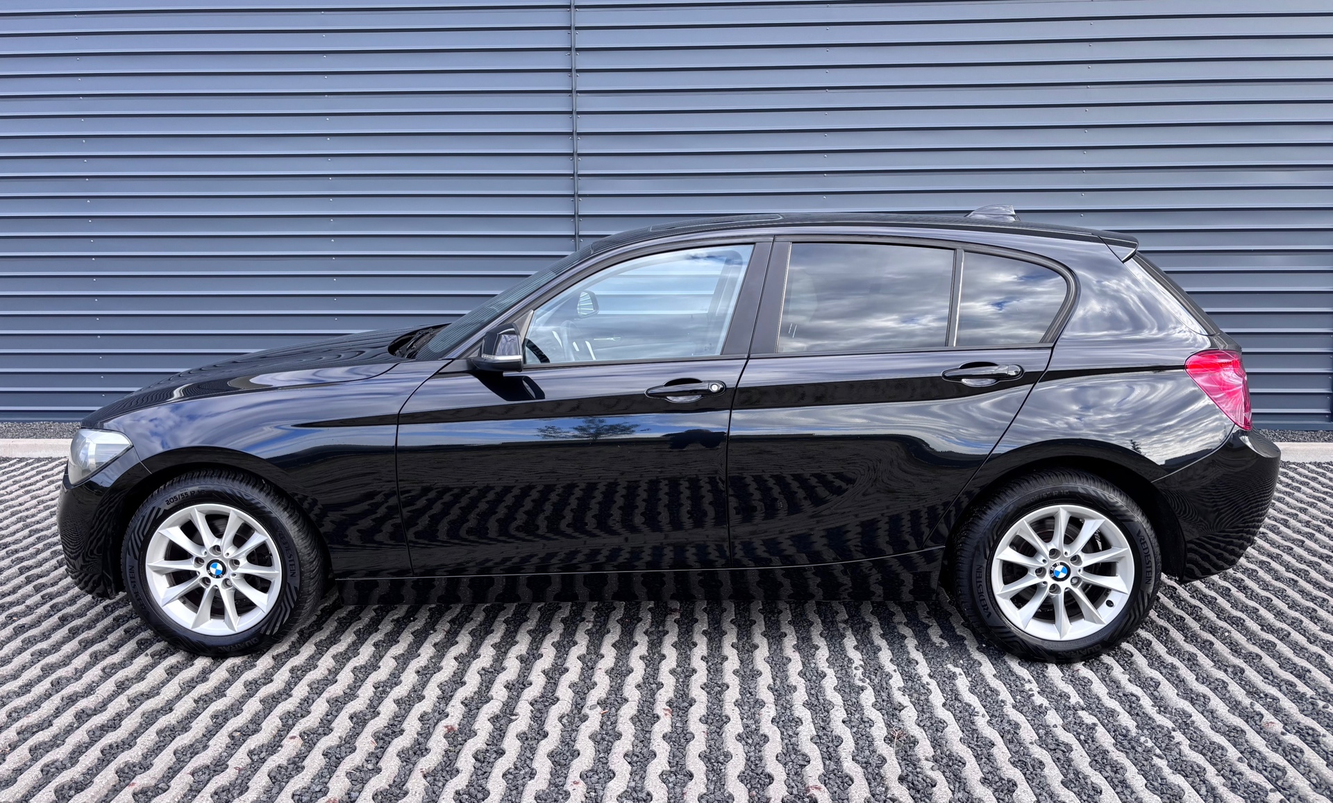 Foto van BMW 114i