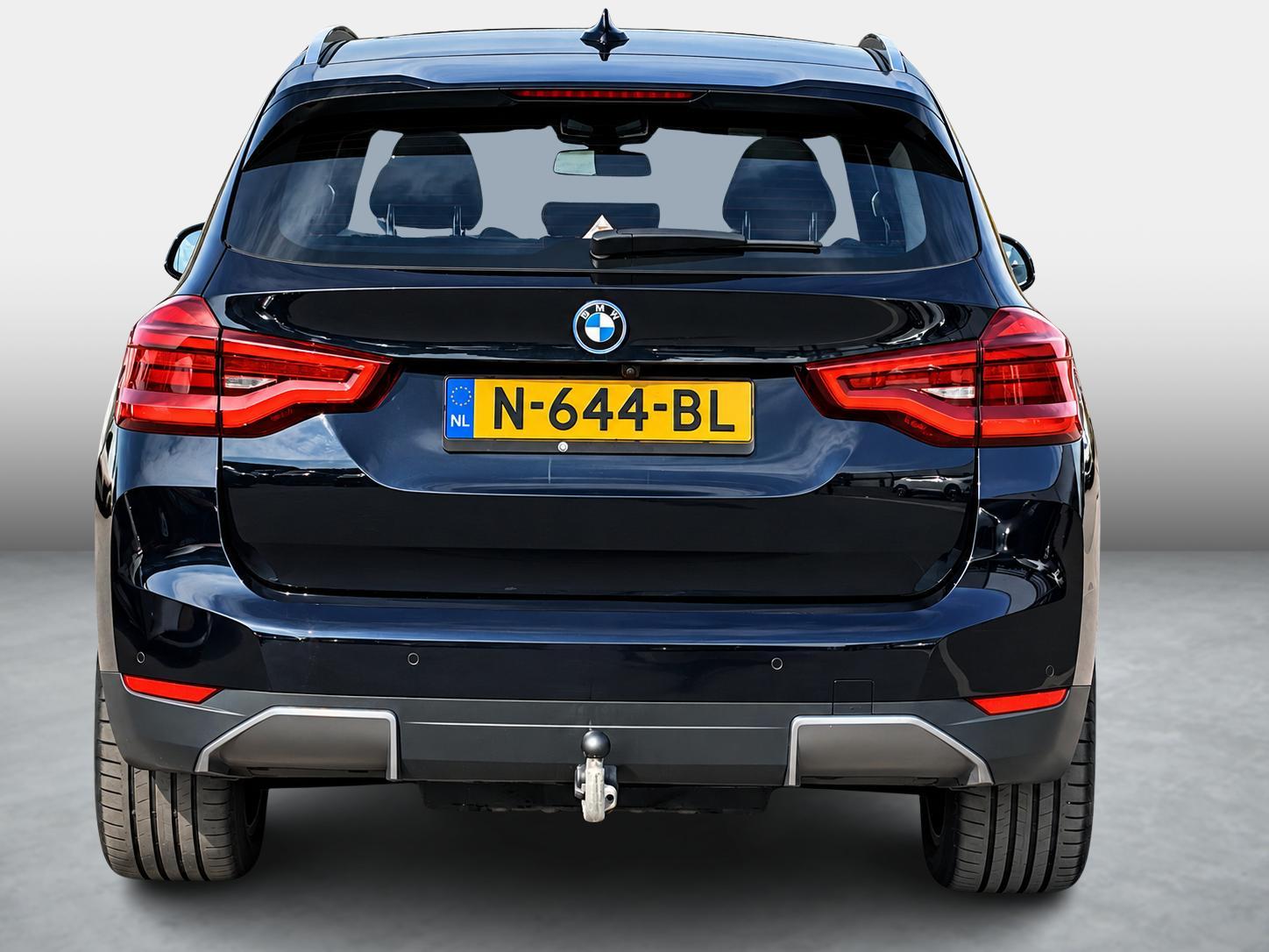 Foto van BMW Ix3