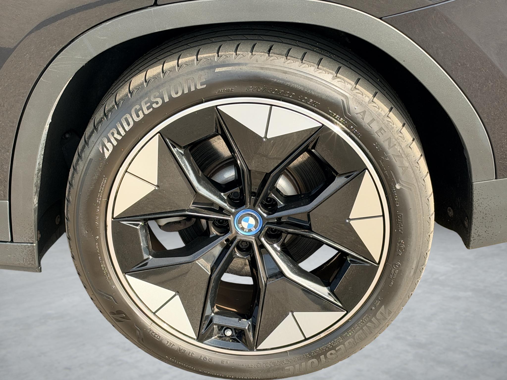 Foto van BMW Ix3