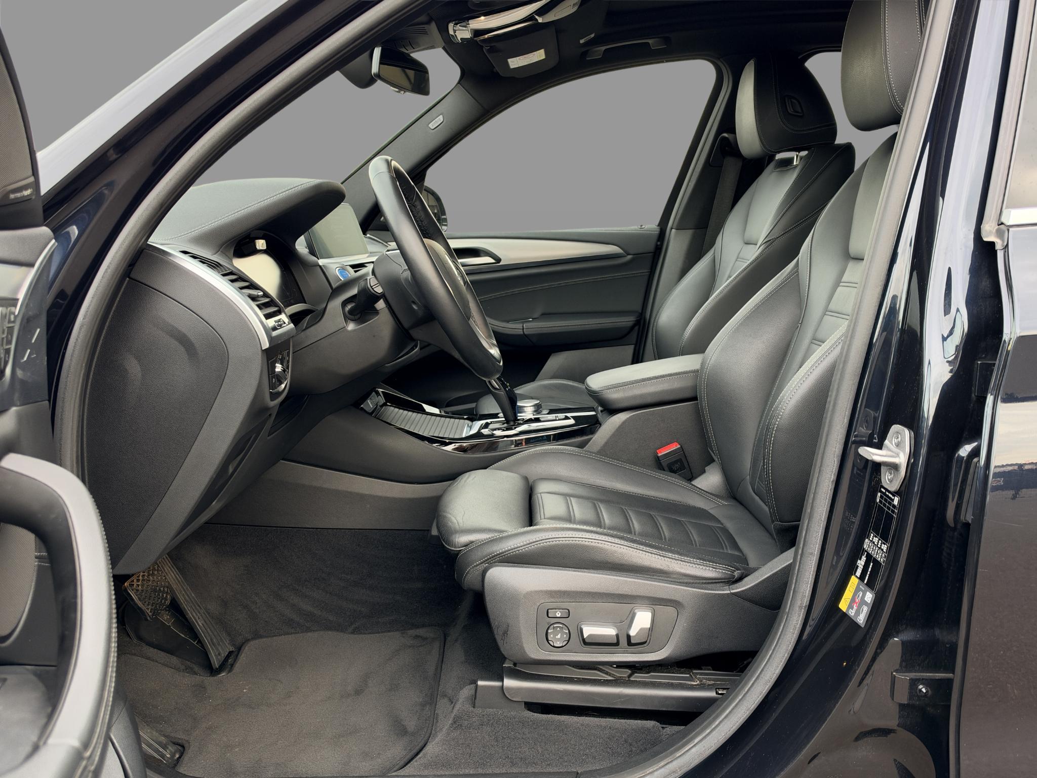 Foto van BMW Ix3