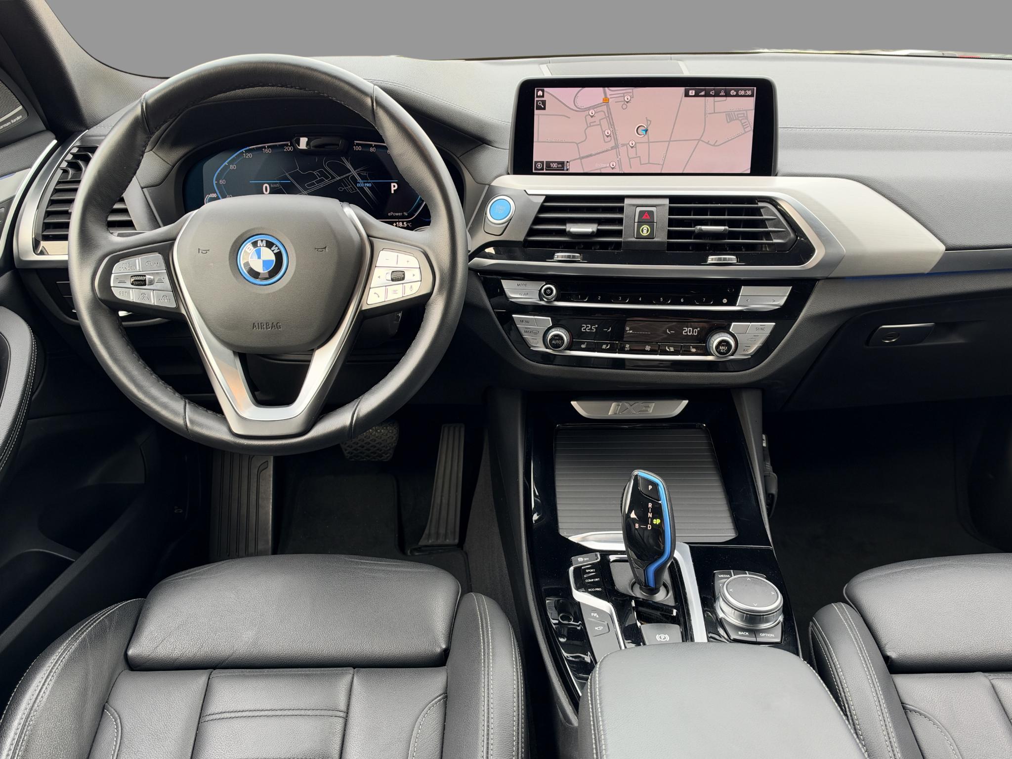 Foto van BMW Ix3