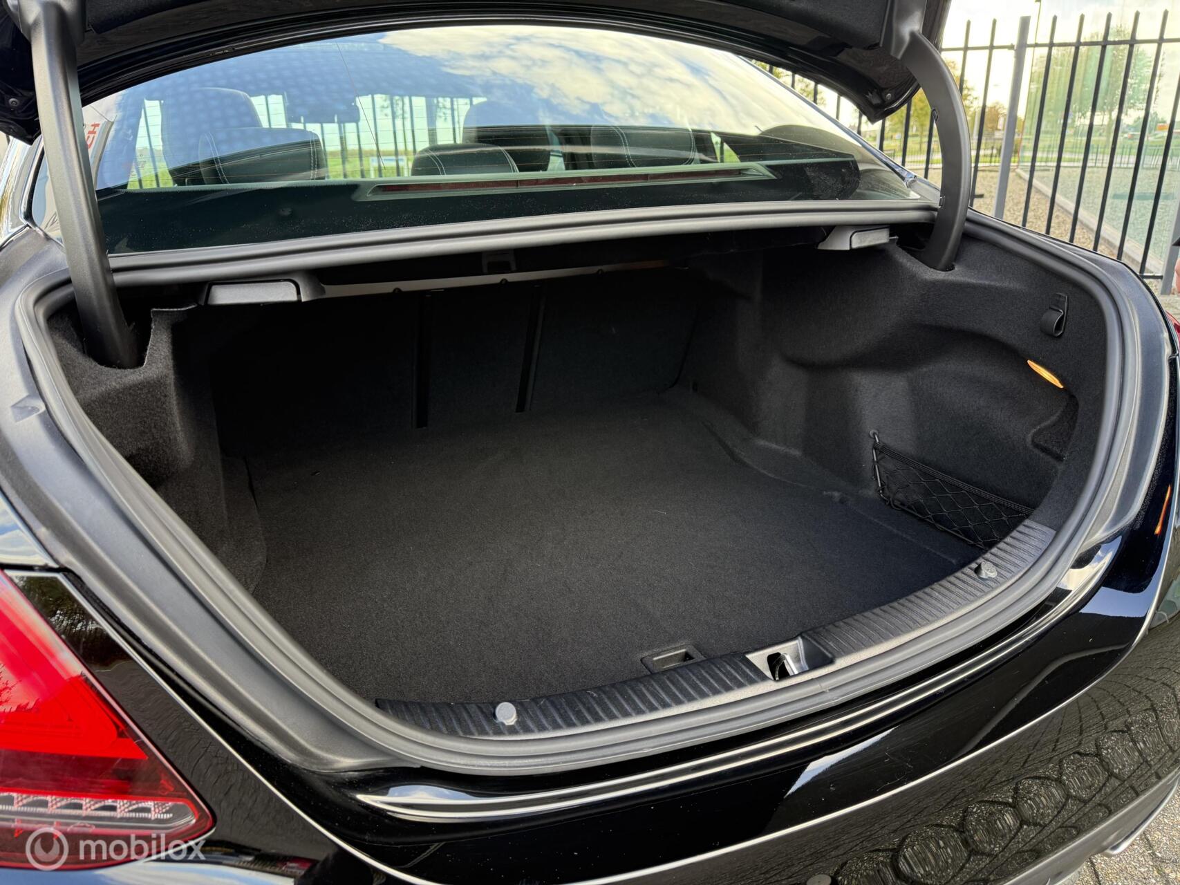 Foto van Mercedes-Benz C 200