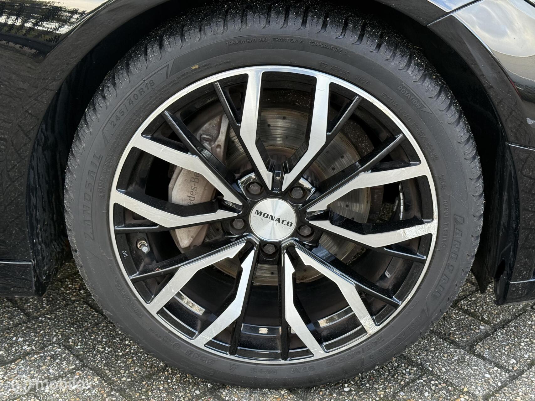 Foto van Mercedes-Benz C 200