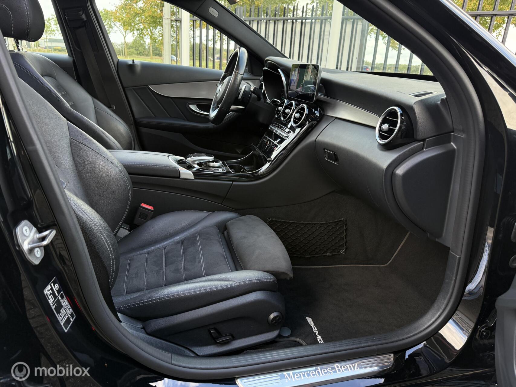 Foto van Mercedes-Benz C 200