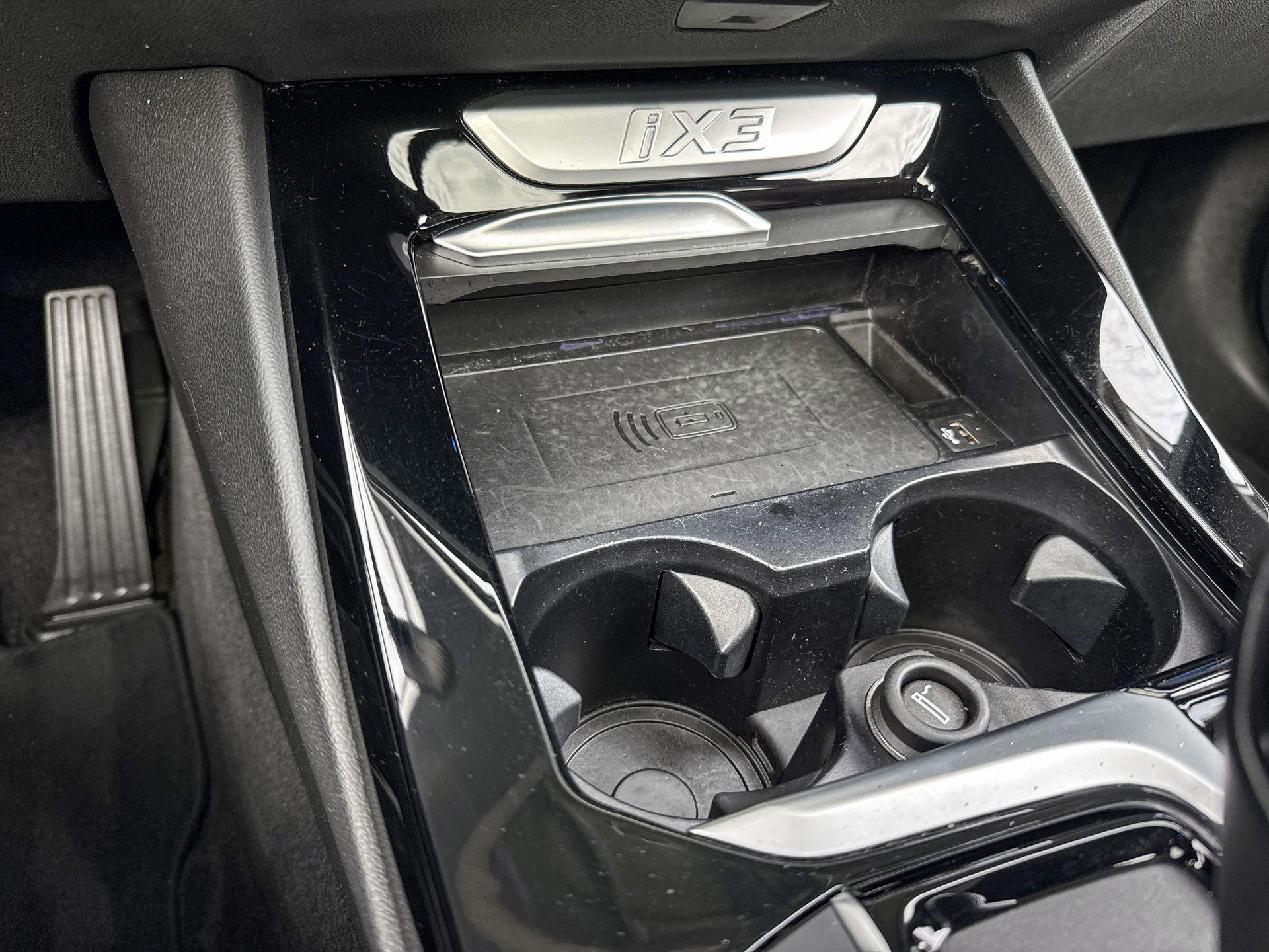 Foto van BMW Ix3
