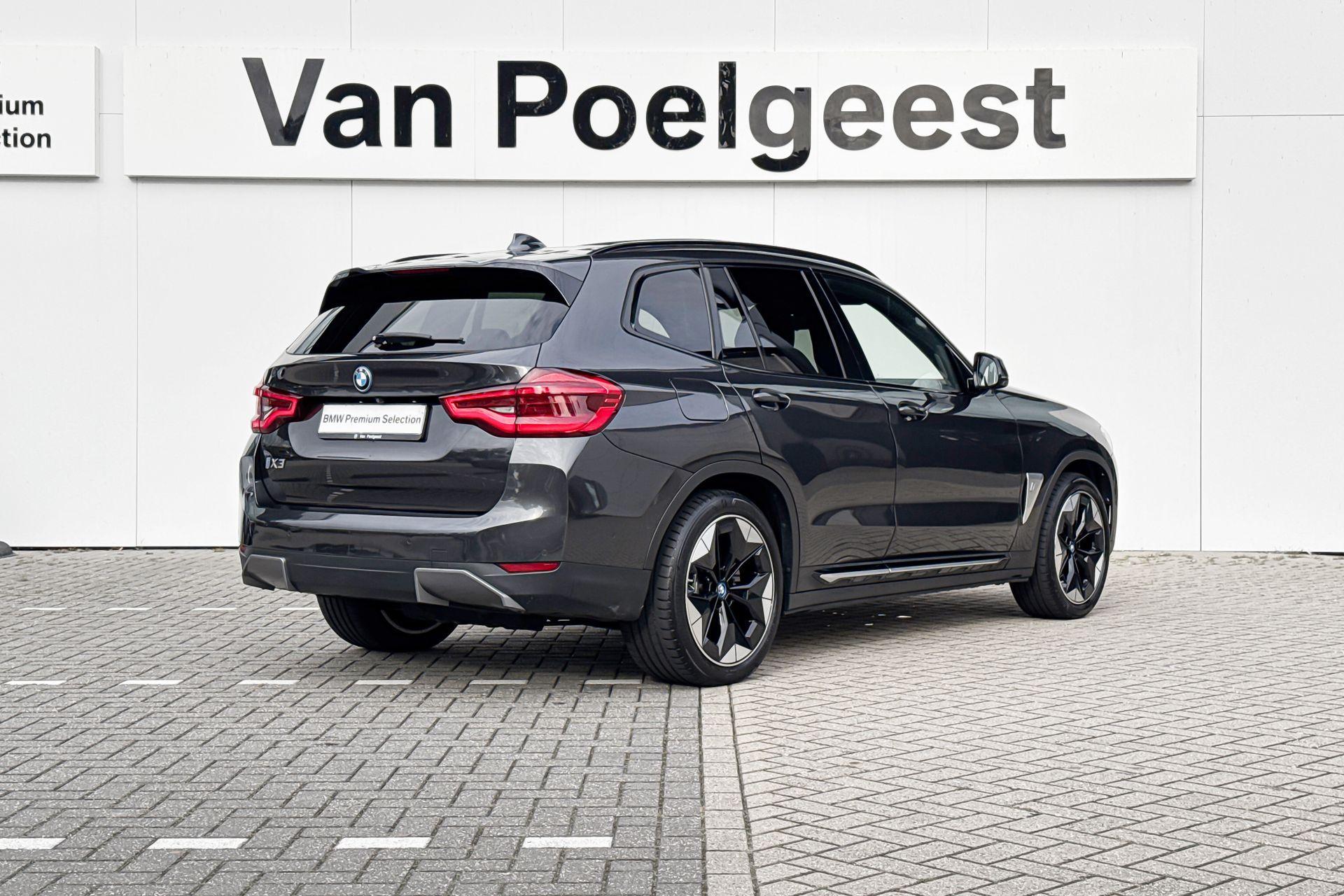 Foto van BMW Ix3