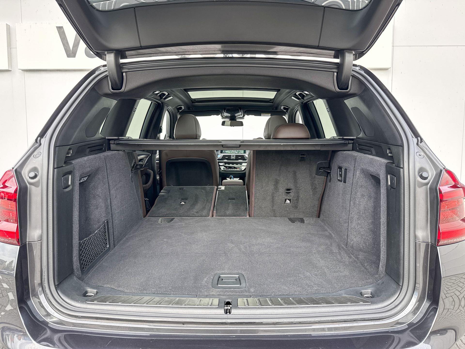 Foto van BMW Ix3
