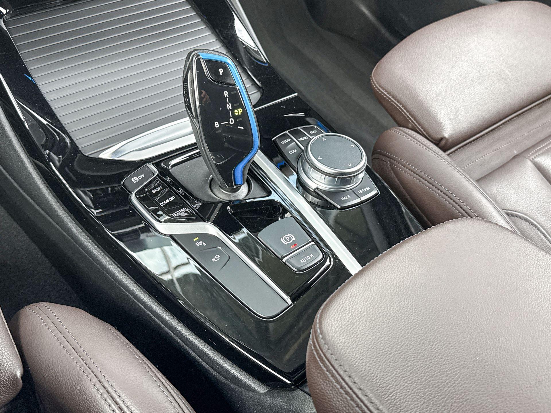 Foto van BMW Ix3
