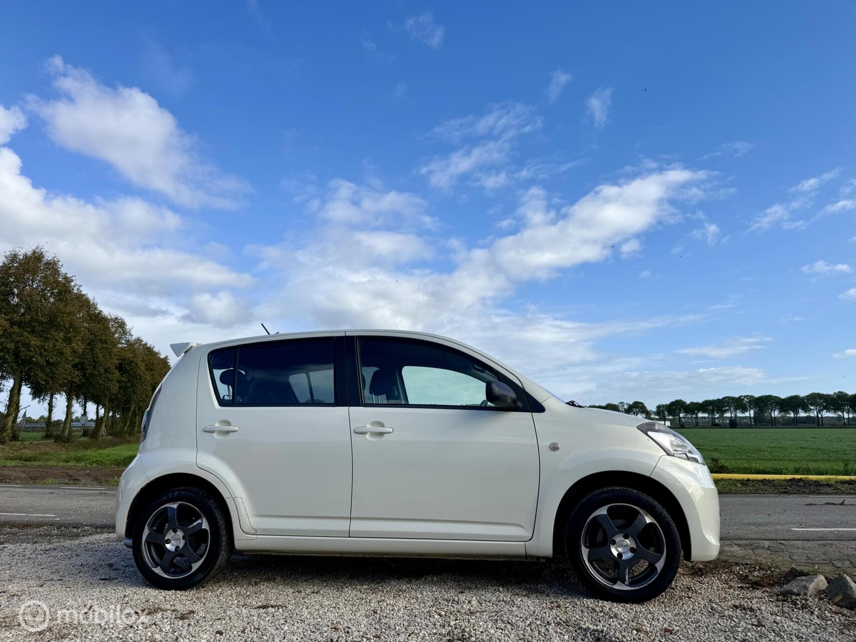 Foto van Subaru Justy