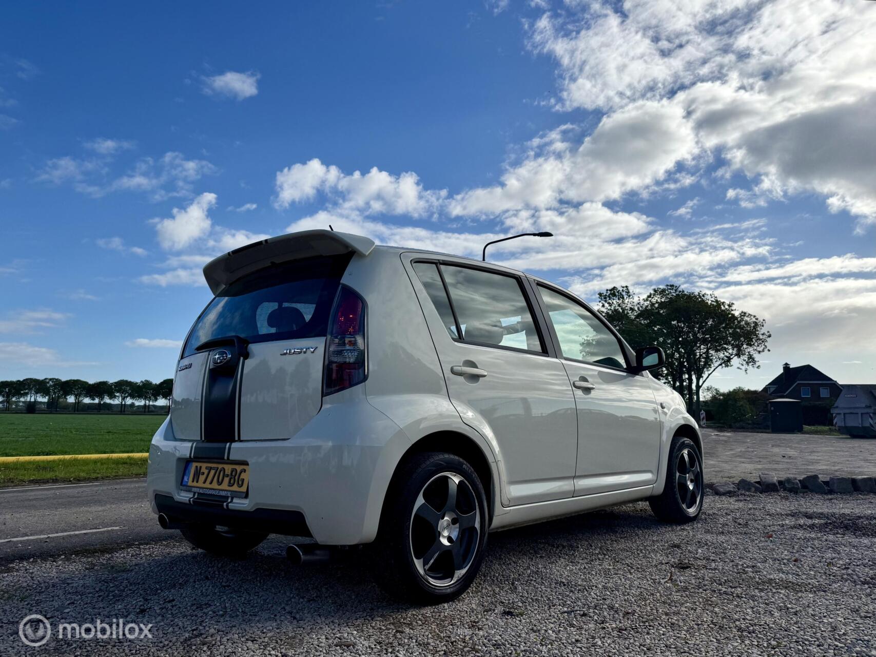 Foto van Subaru Justy