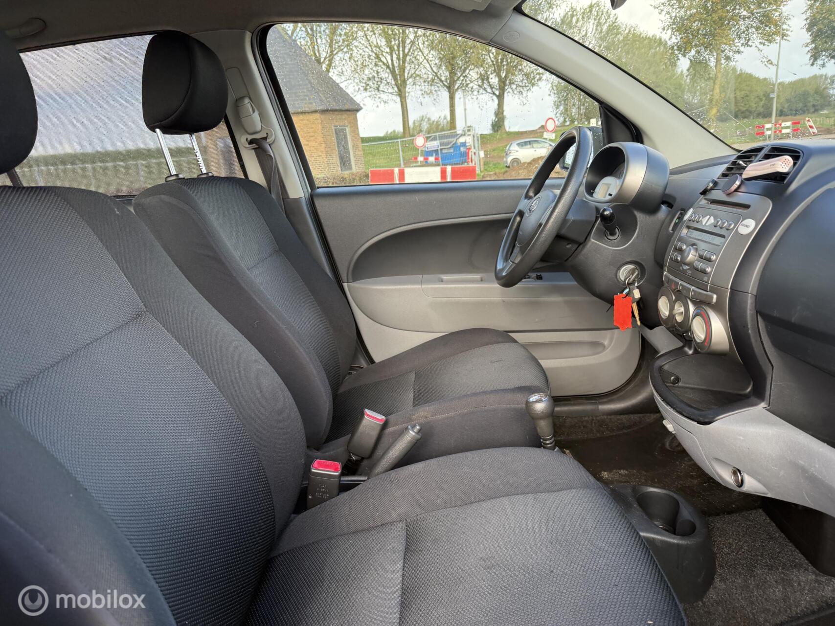 Foto van Subaru Justy