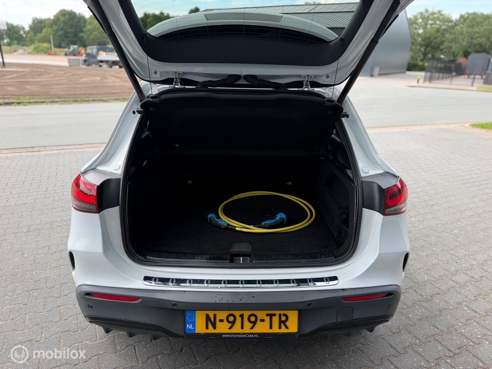 Foto van Mercedes-Benz Eqa