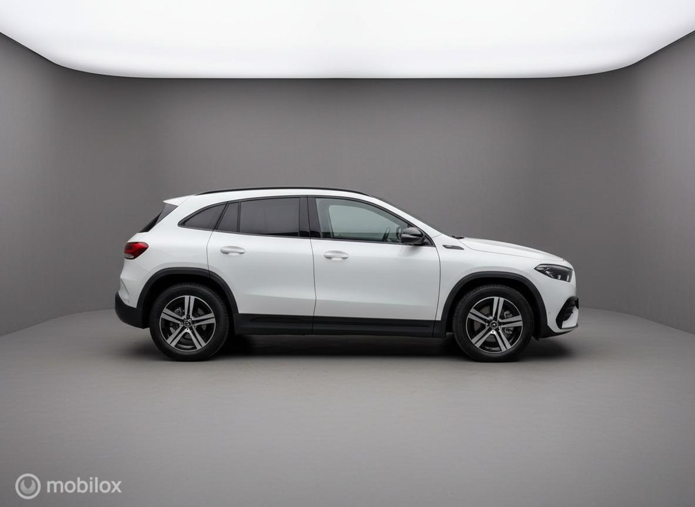 Foto van Mercedes-Benz Eqa