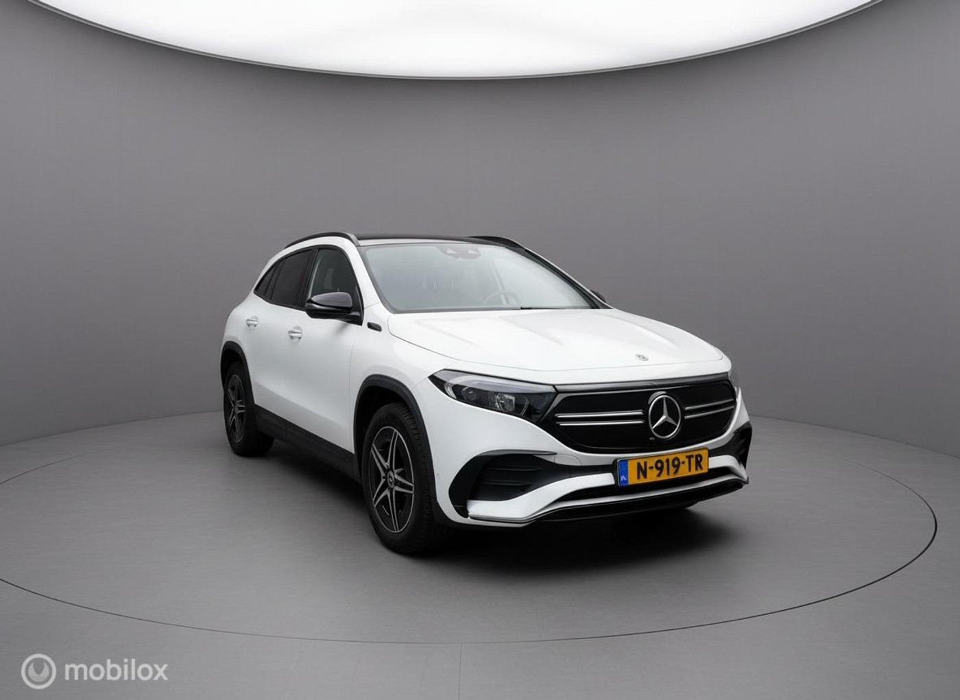 Foto van Mercedes-Benz Eqa