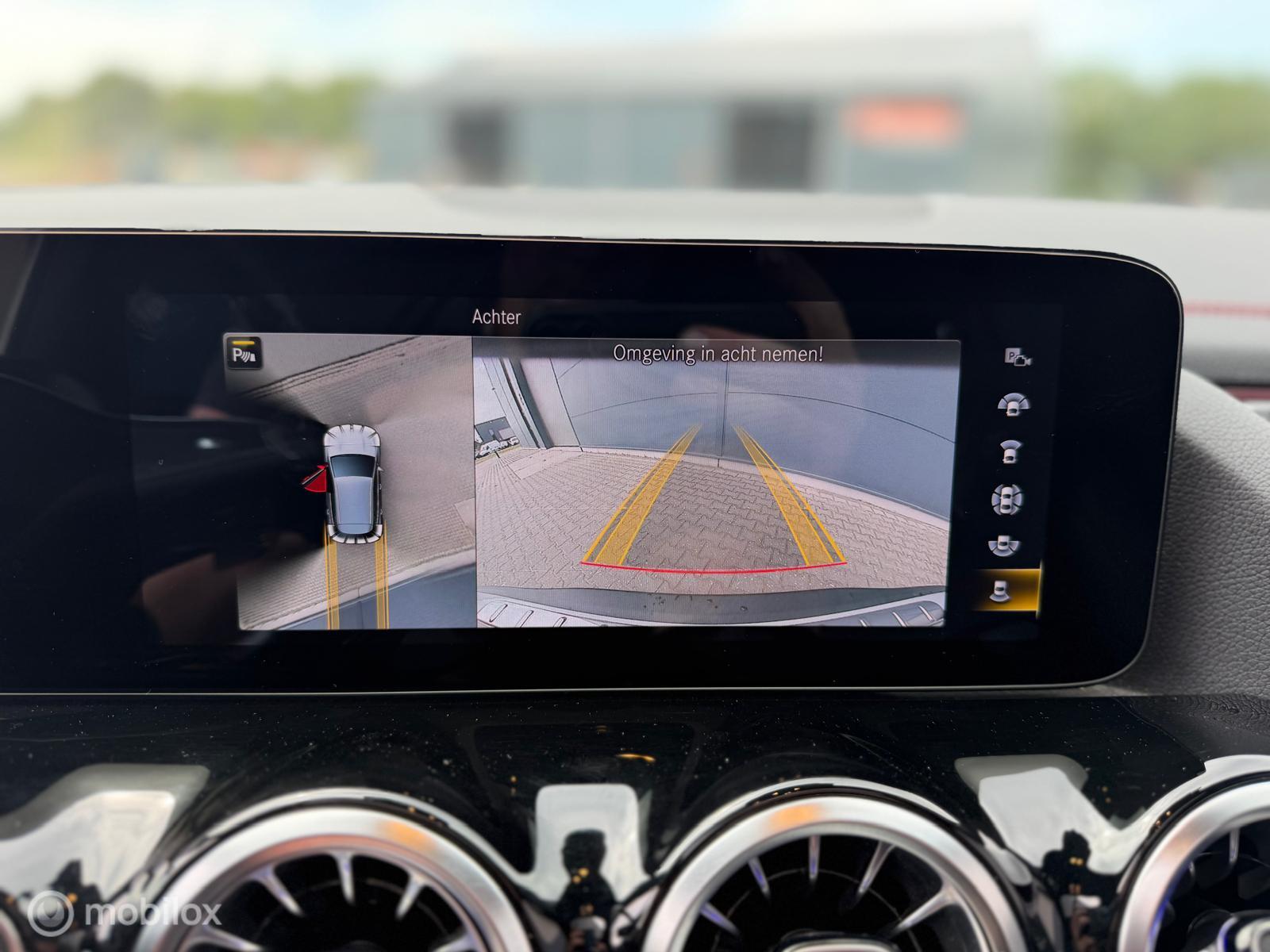 Foto van Mercedes-Benz Eqa