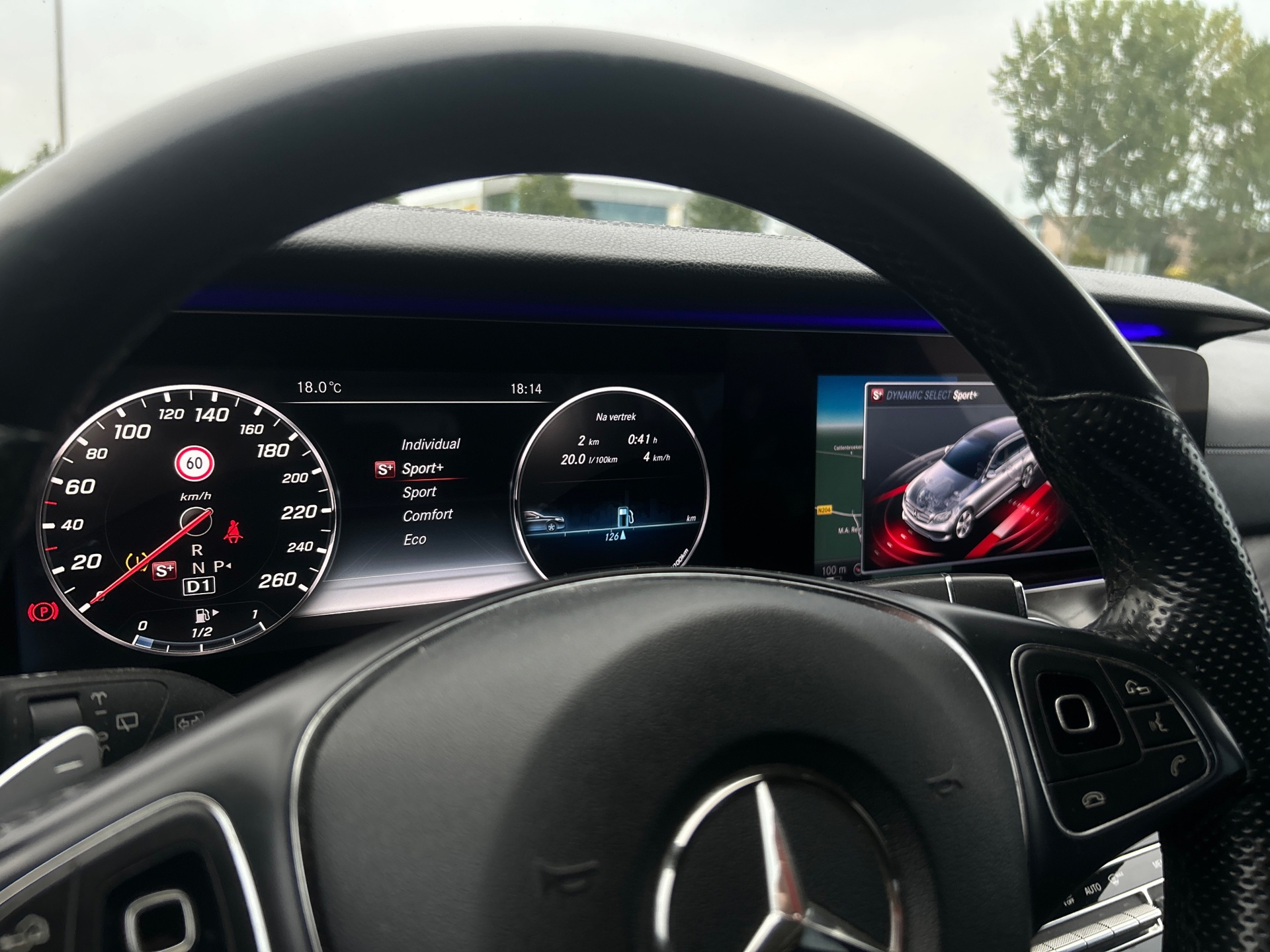 Foto van Mercedes-Benz E 220 D