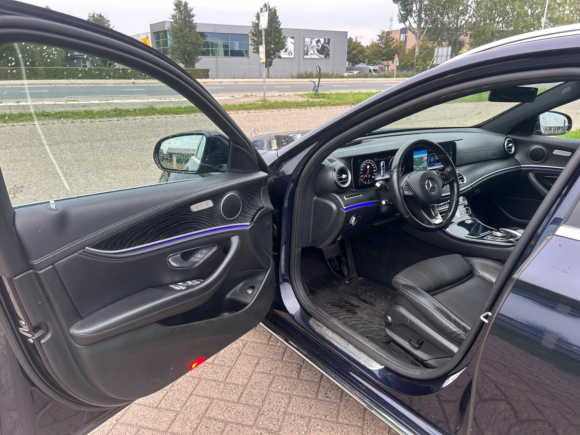 Foto van Mercedes-Benz E 220 D