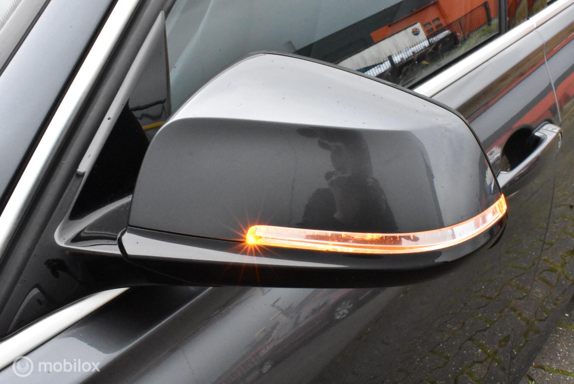 Foto van BMW 330e Iperformance