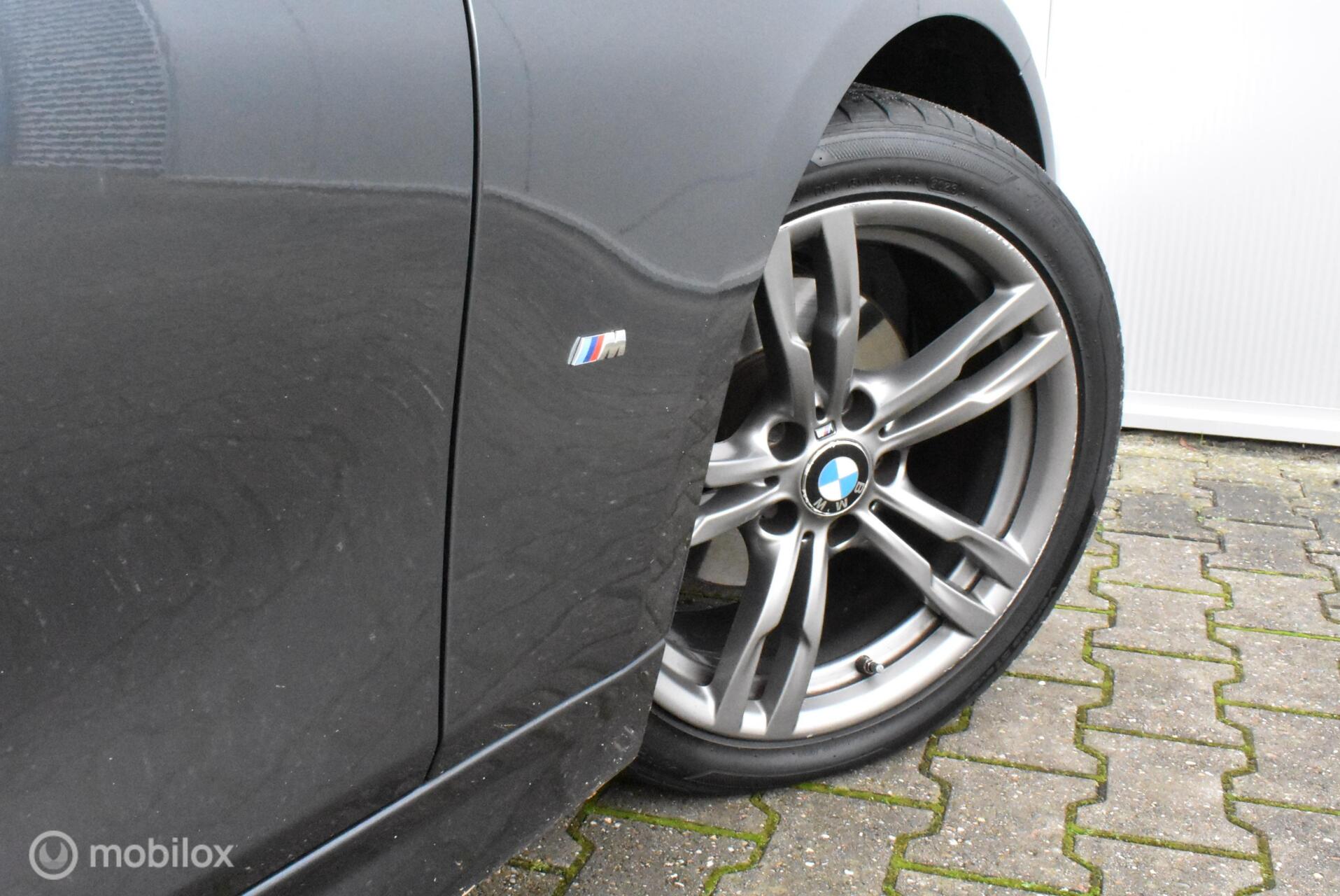 Foto van BMW 330e Iperformance