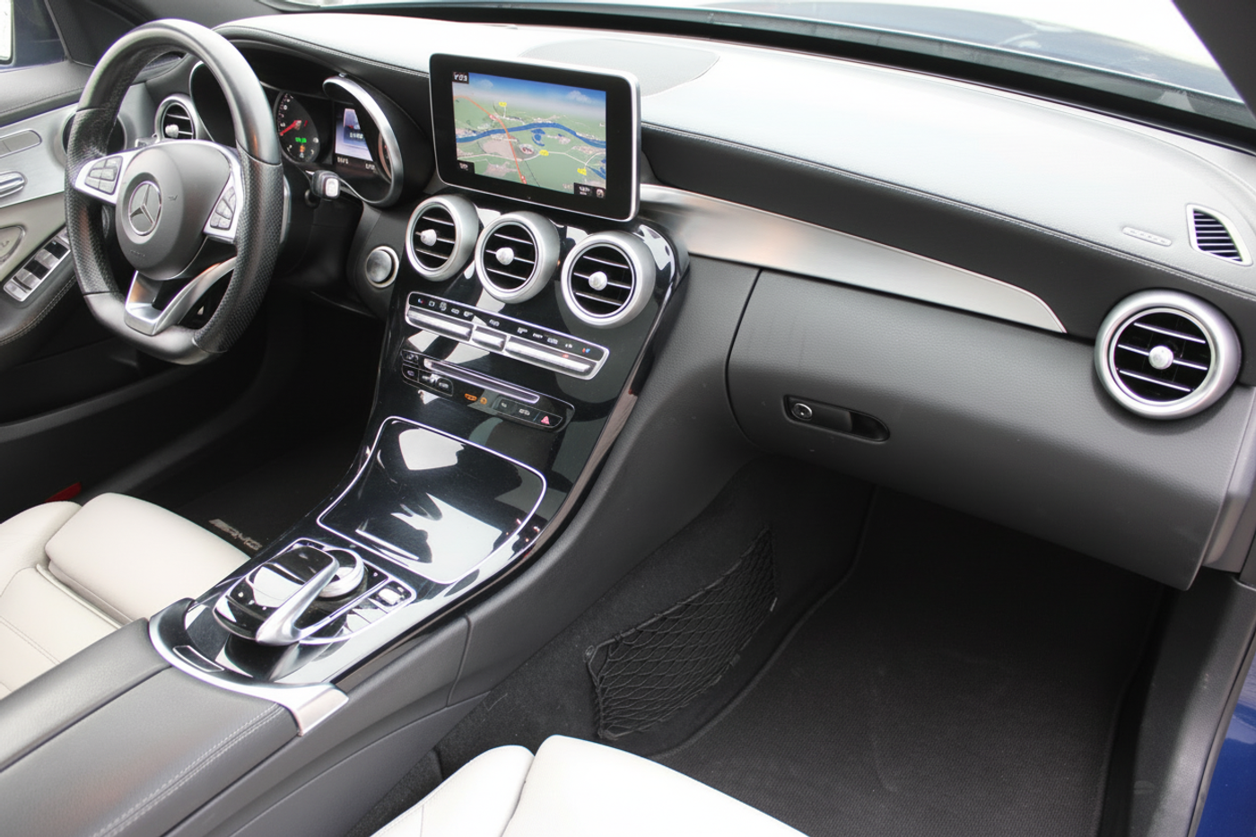 Foto van Mercedes-Benz C 400 4Matic