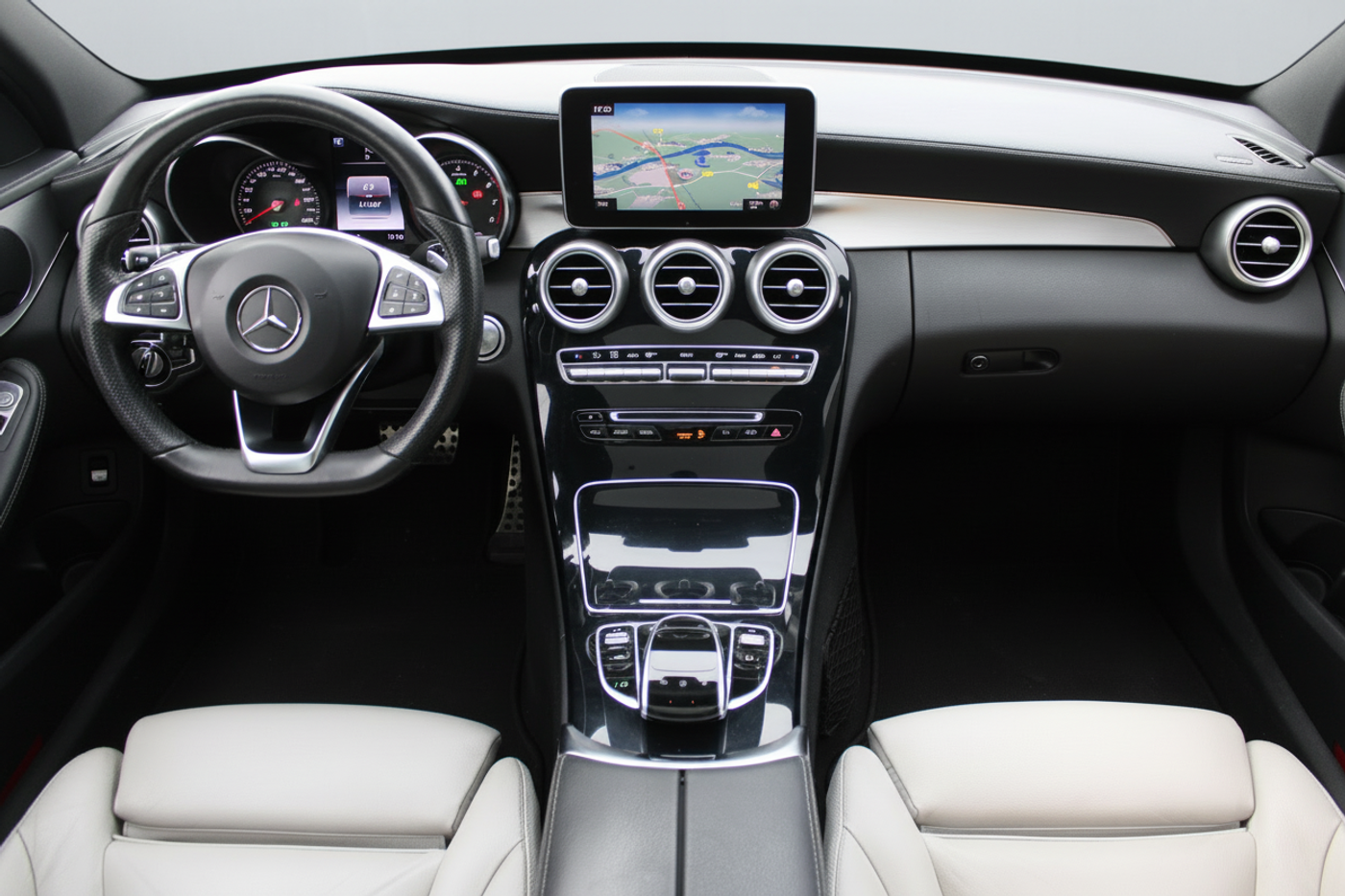 Foto van Mercedes-Benz C 400 4Matic
