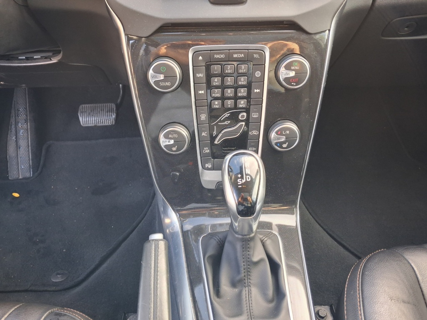 Foto van Volvo V40 Cross Country