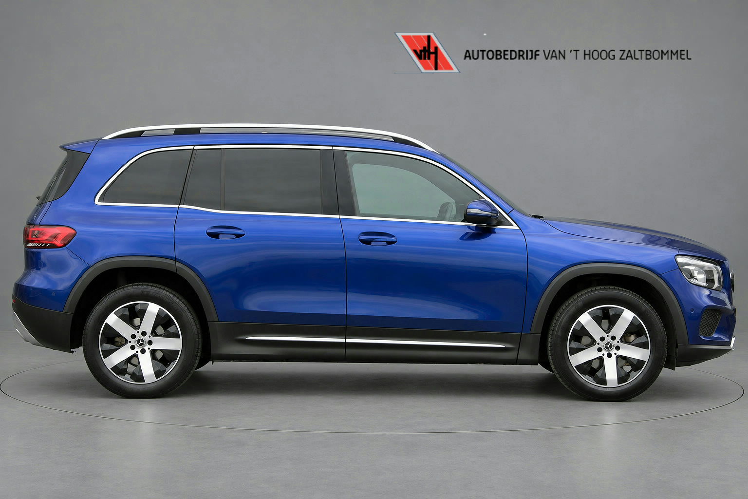 Mercedes-Benz GLB 200 Business Solution 2022 - voorkant