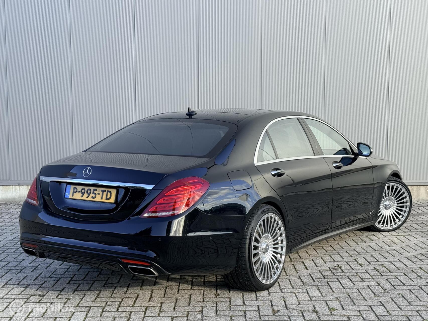 Foto van Mercedes-Benz S 500