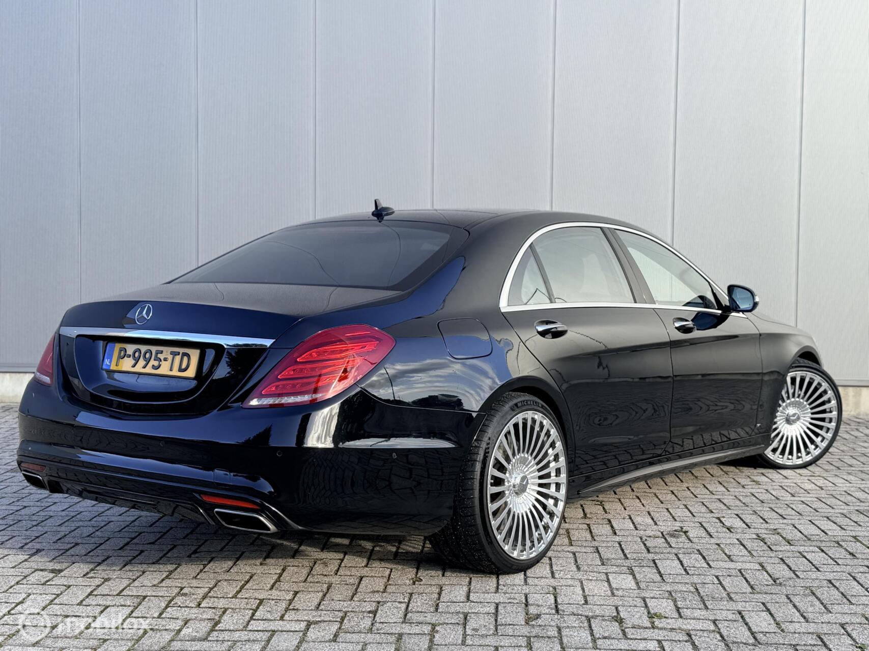 Foto van Mercedes-Benz S 500