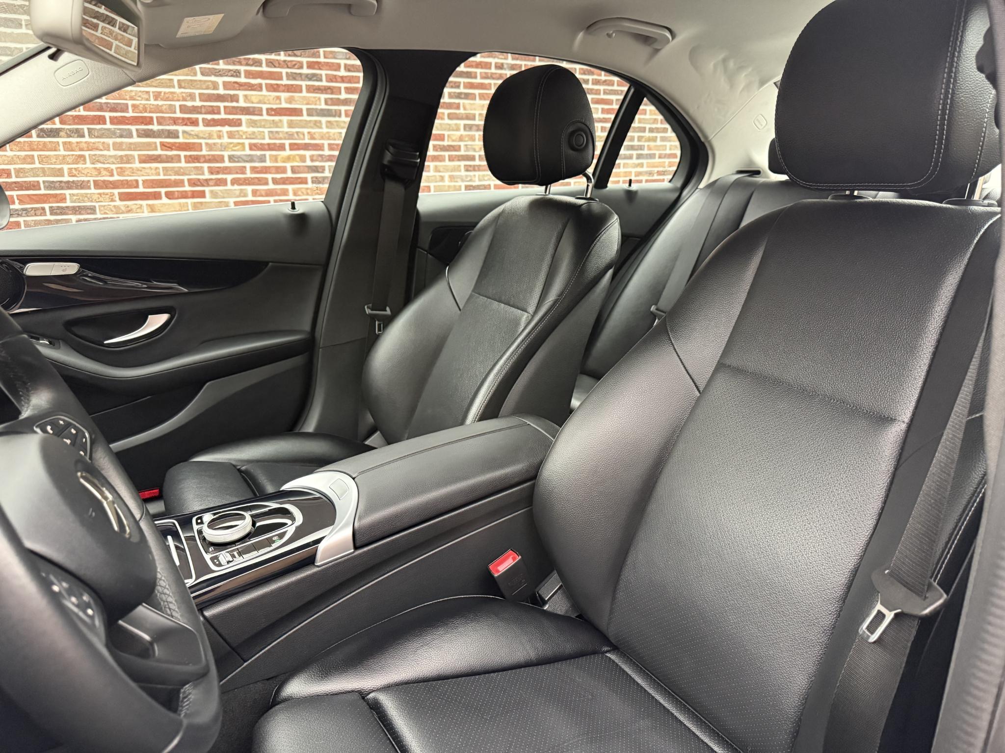 Foto van Mercedes-Benz C 200