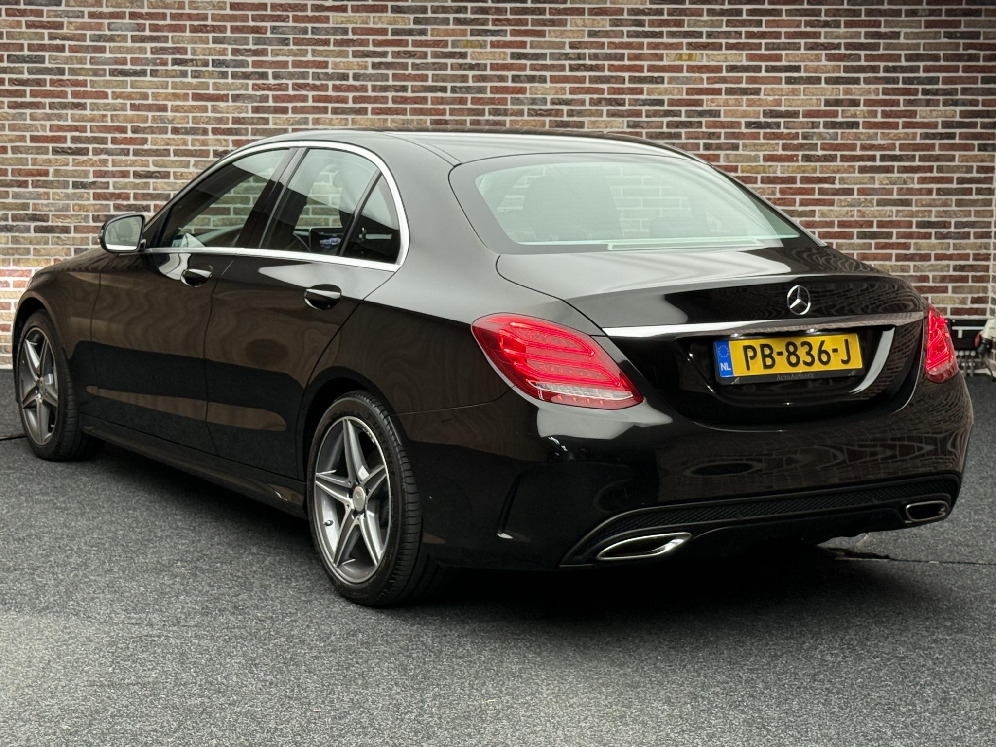 Foto van Mercedes-Benz C 200