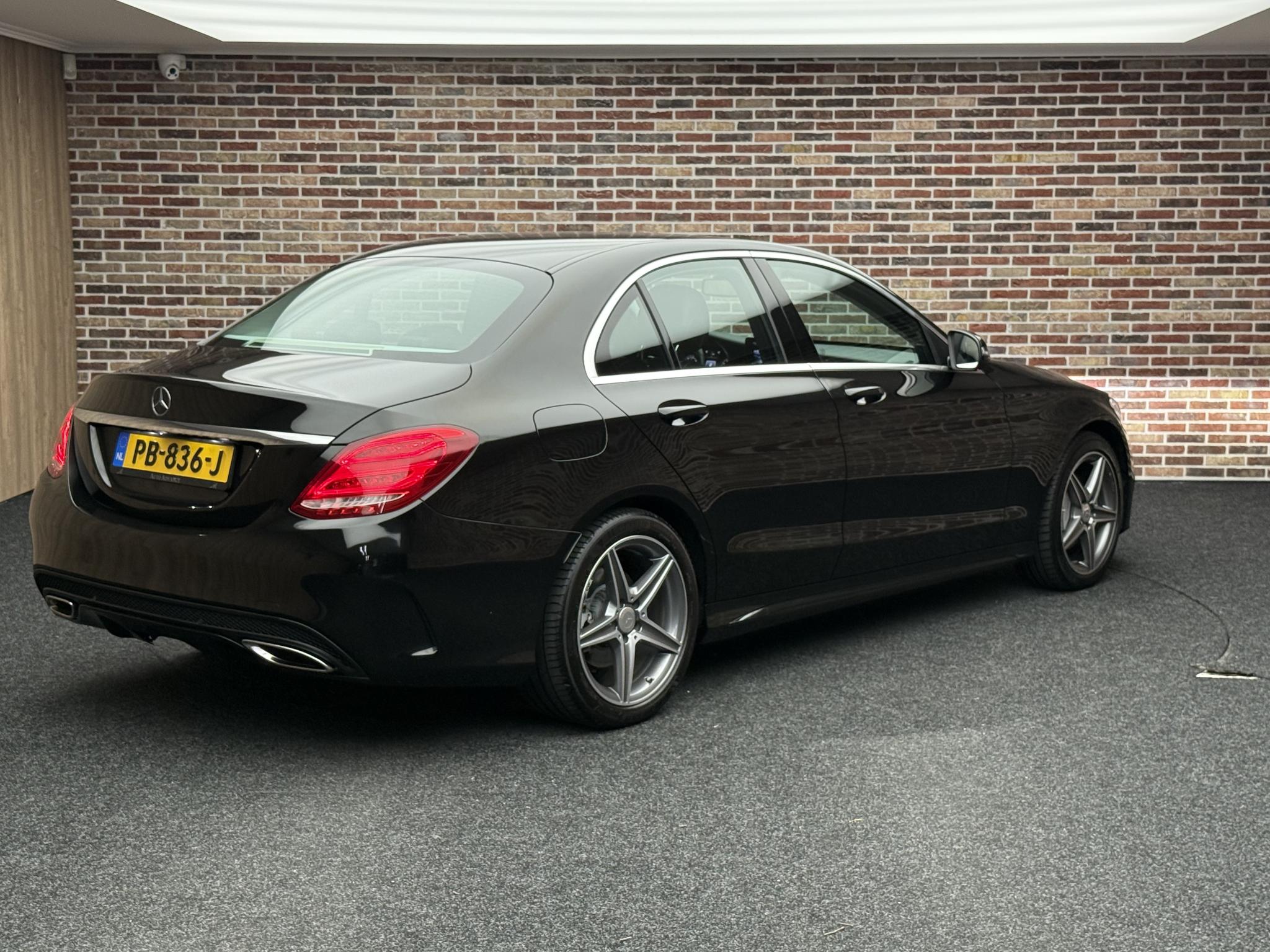 Foto van Mercedes-Benz C 200