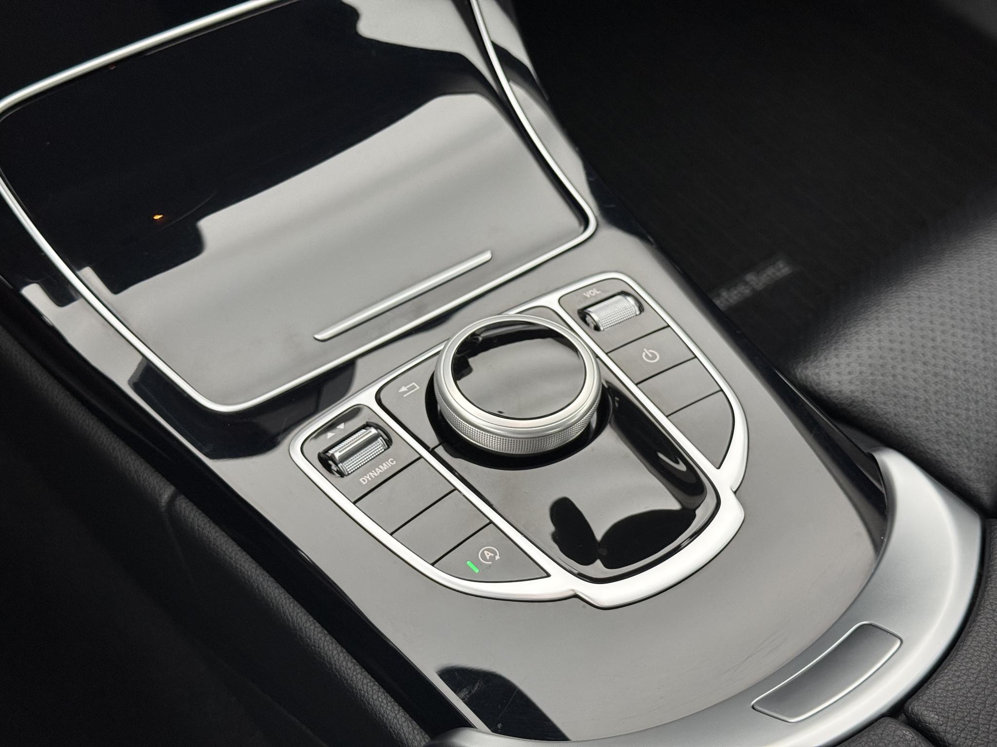 Foto van Mercedes-Benz C 200