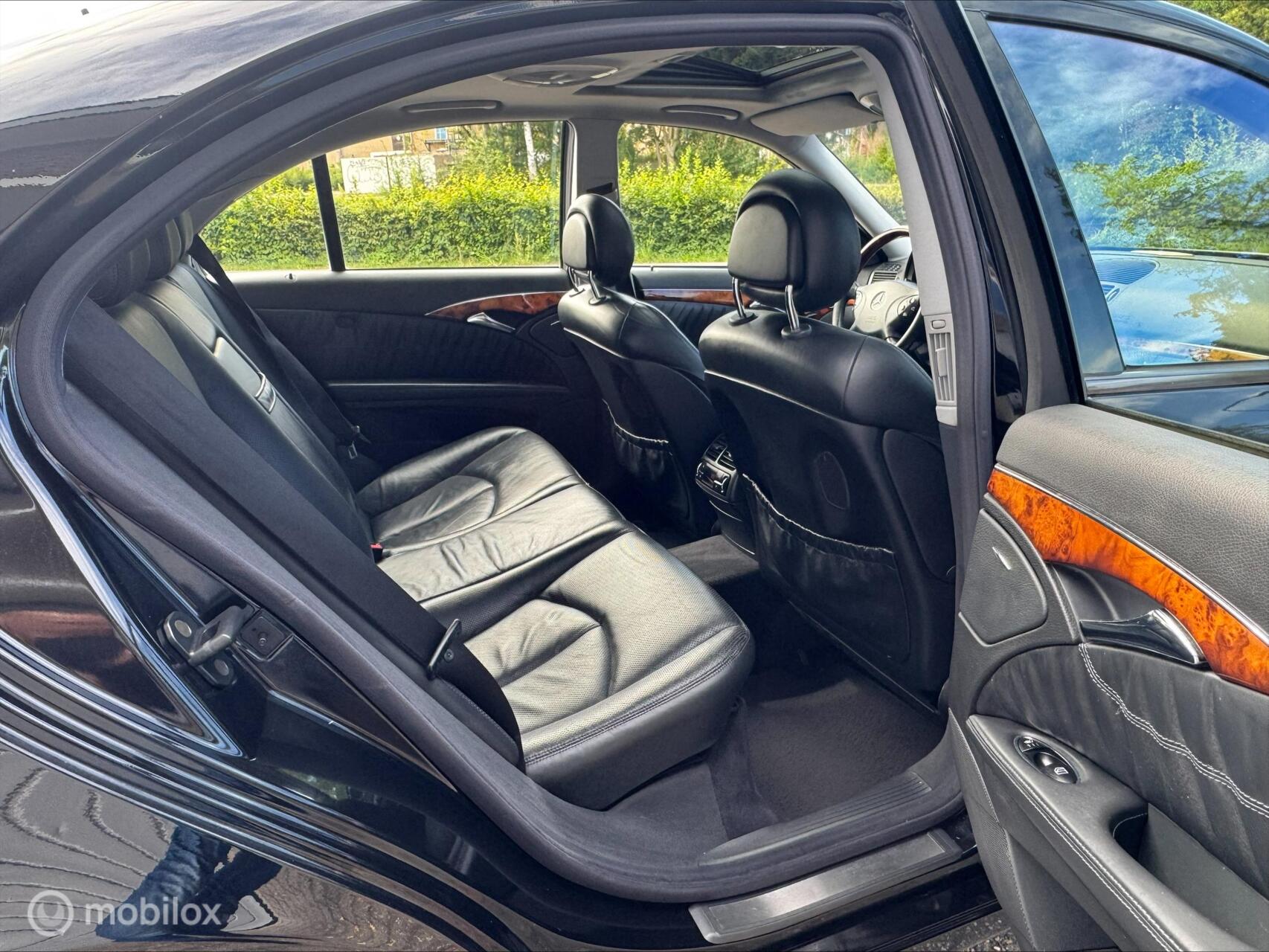 Foto van Mercedes-Benz E 500