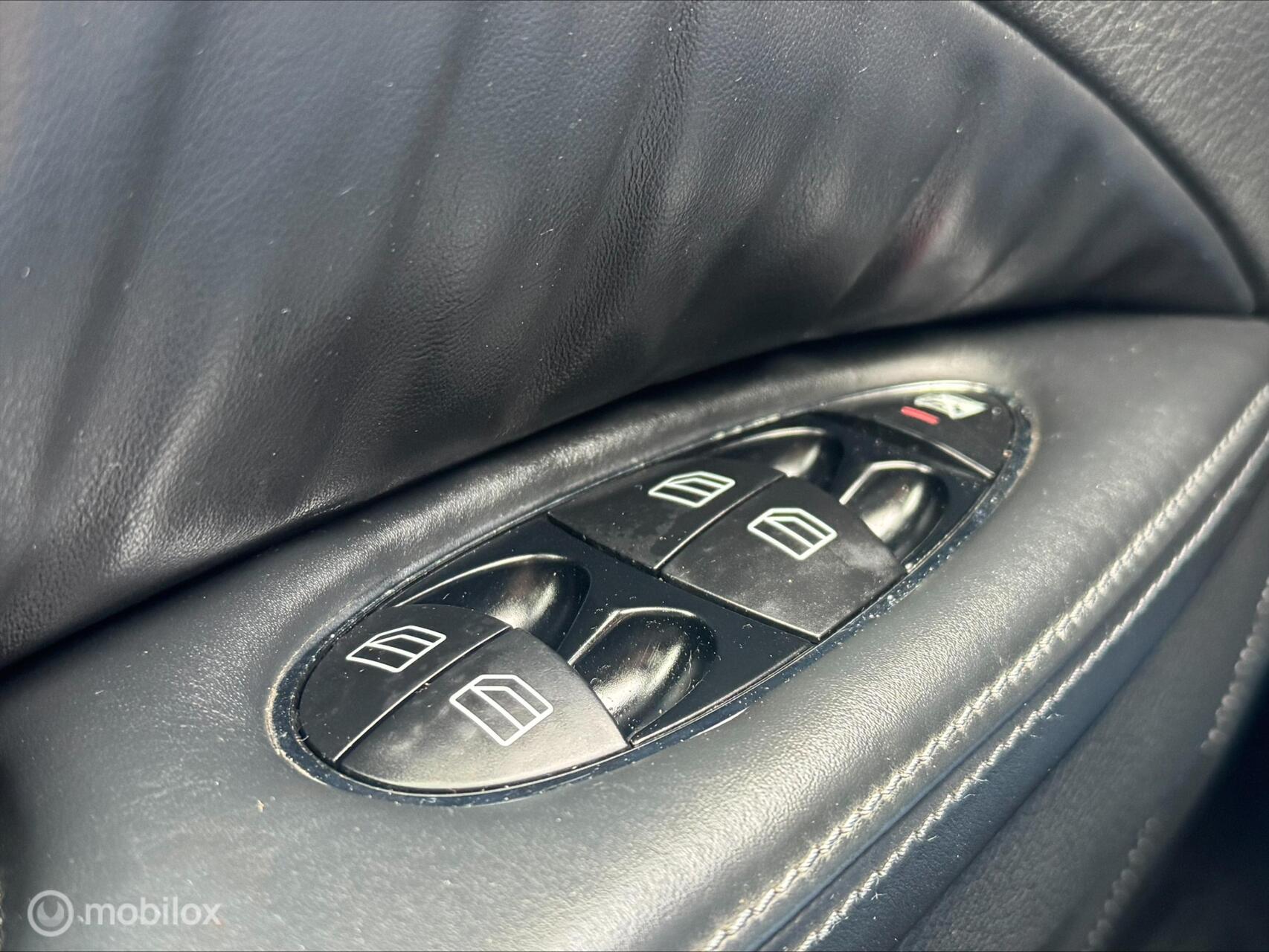 Foto van Mercedes-Benz E 500
