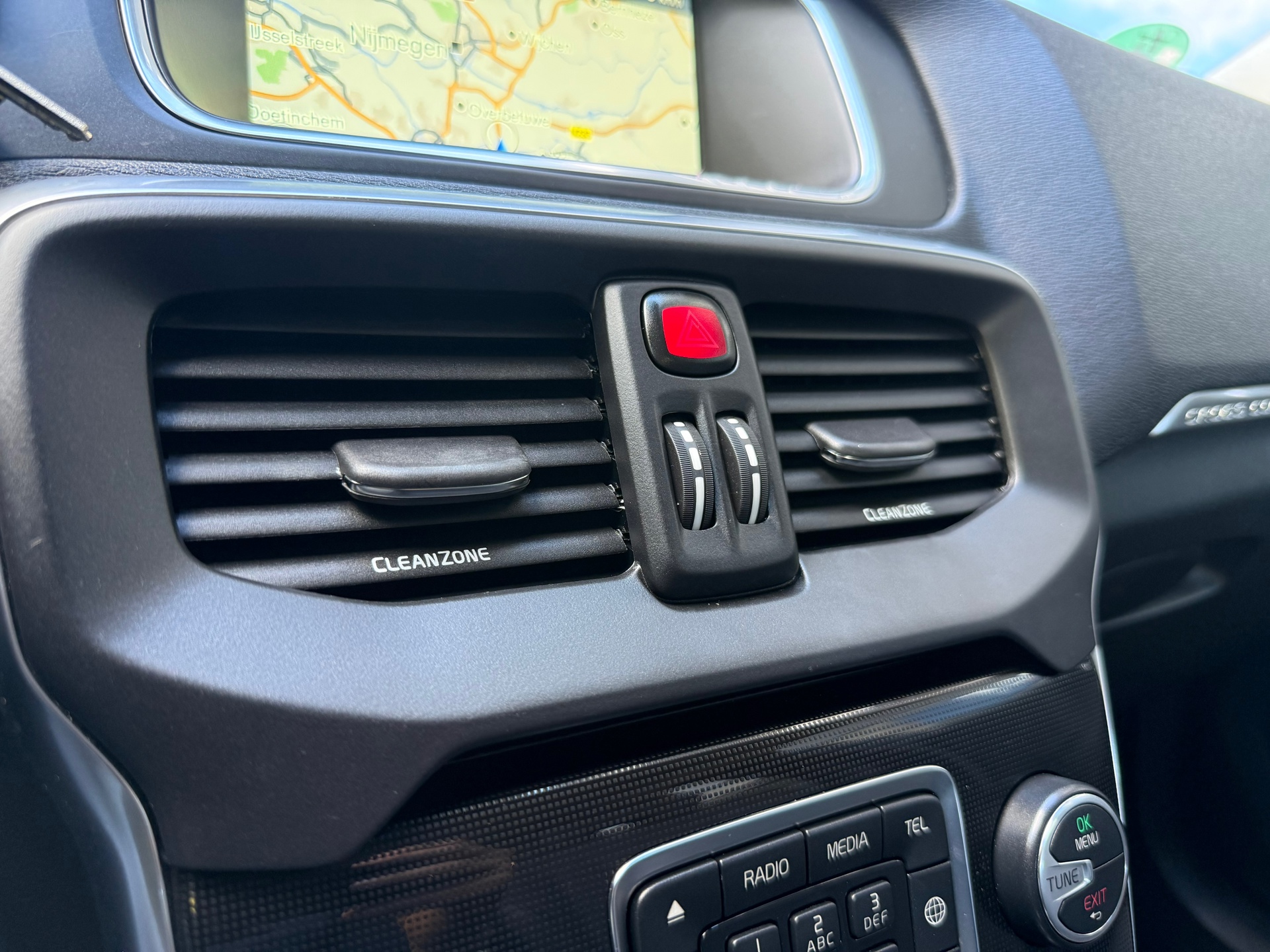 Foto van Volvo V40 Cross Country