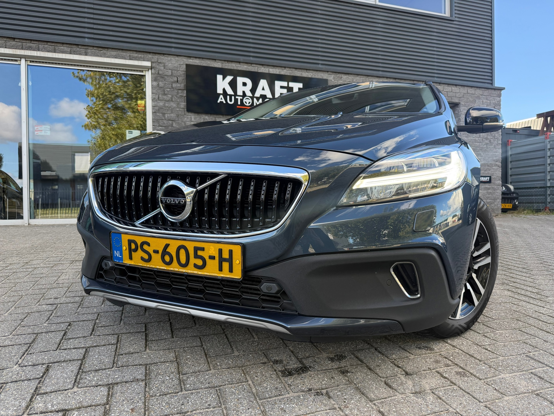 Foto van Volvo V40 Cross Country